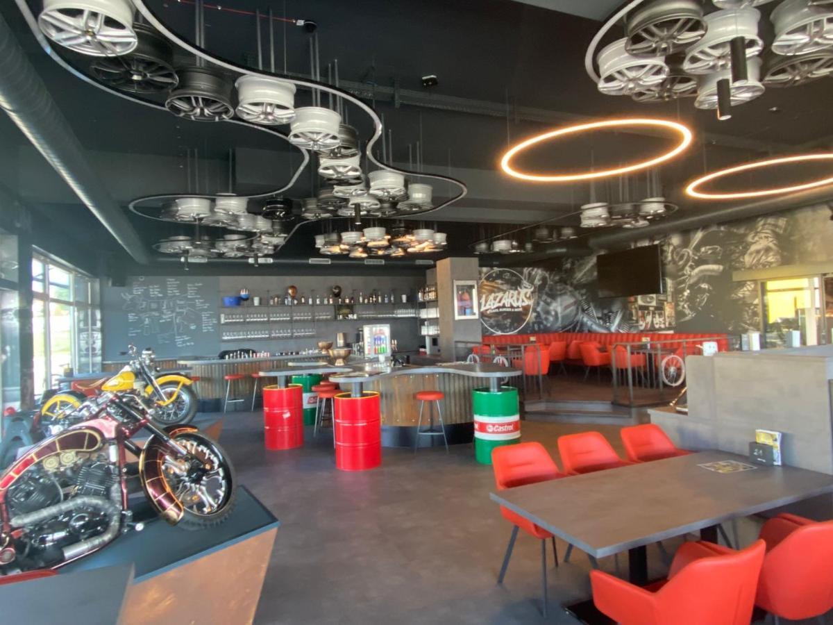 Ringrast Das Erlebnishotel Beim Red Bull Ring Spielberg Bei Knittelfeld Exterior photo