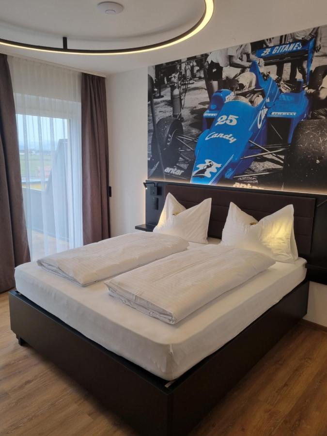 Ringrast Das Erlebnishotel Beim Red Bull Ring Spielberg Bei Knittelfeld Exterior photo
